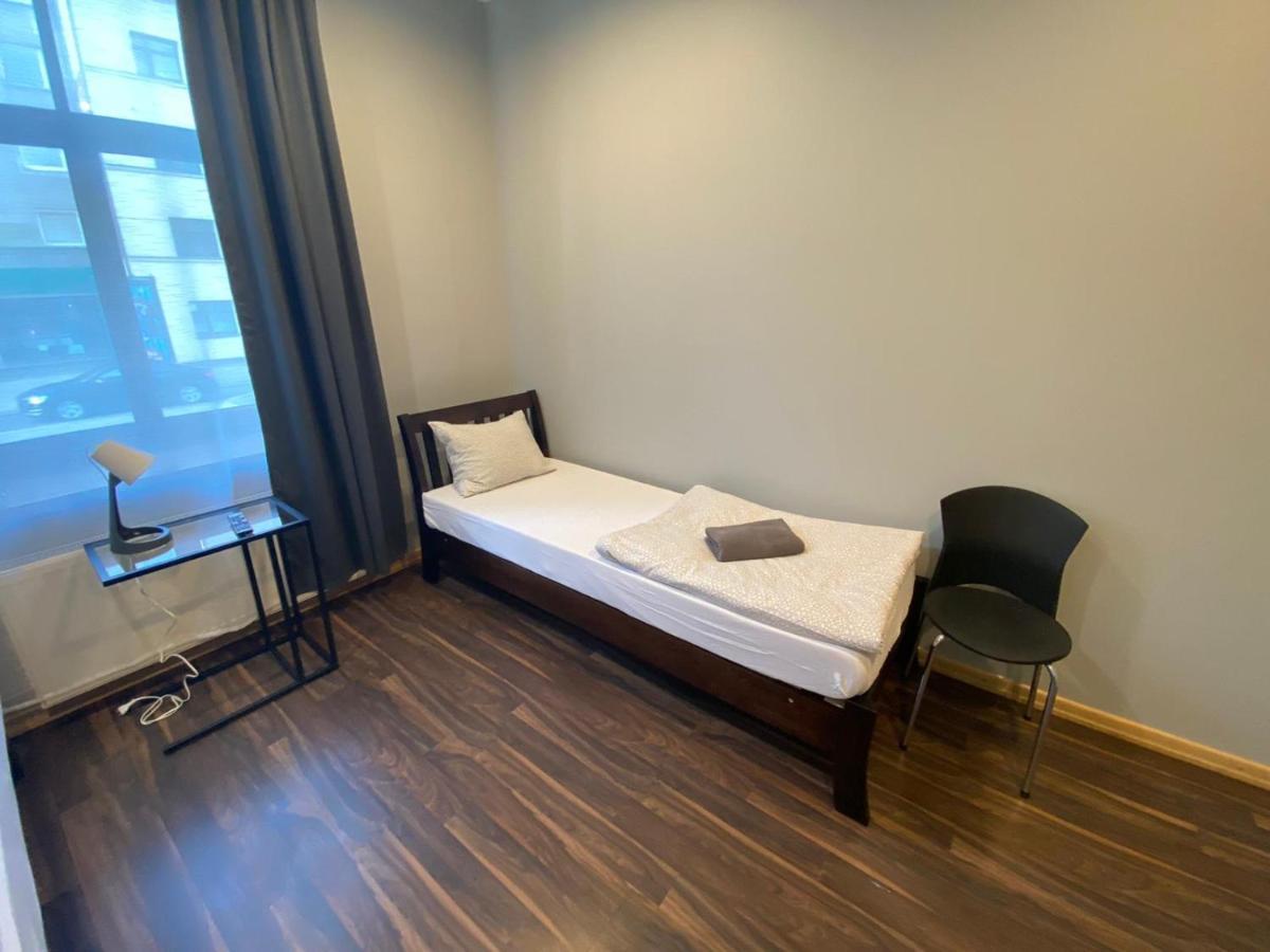 Aparthotel Рига Екстериор снимка A single room at the hostel
