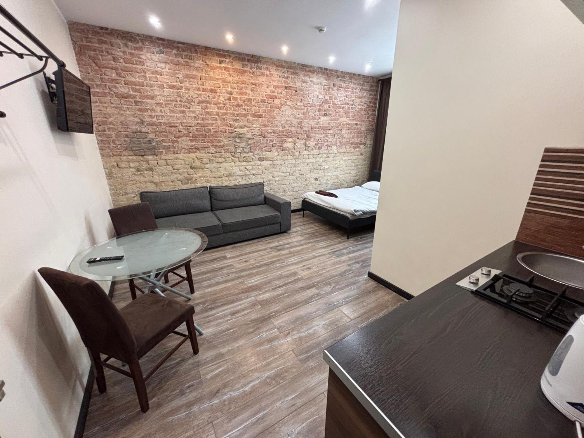 Aparthotel Рига Екстериор снимка A studio apartment in Moscow, Russia