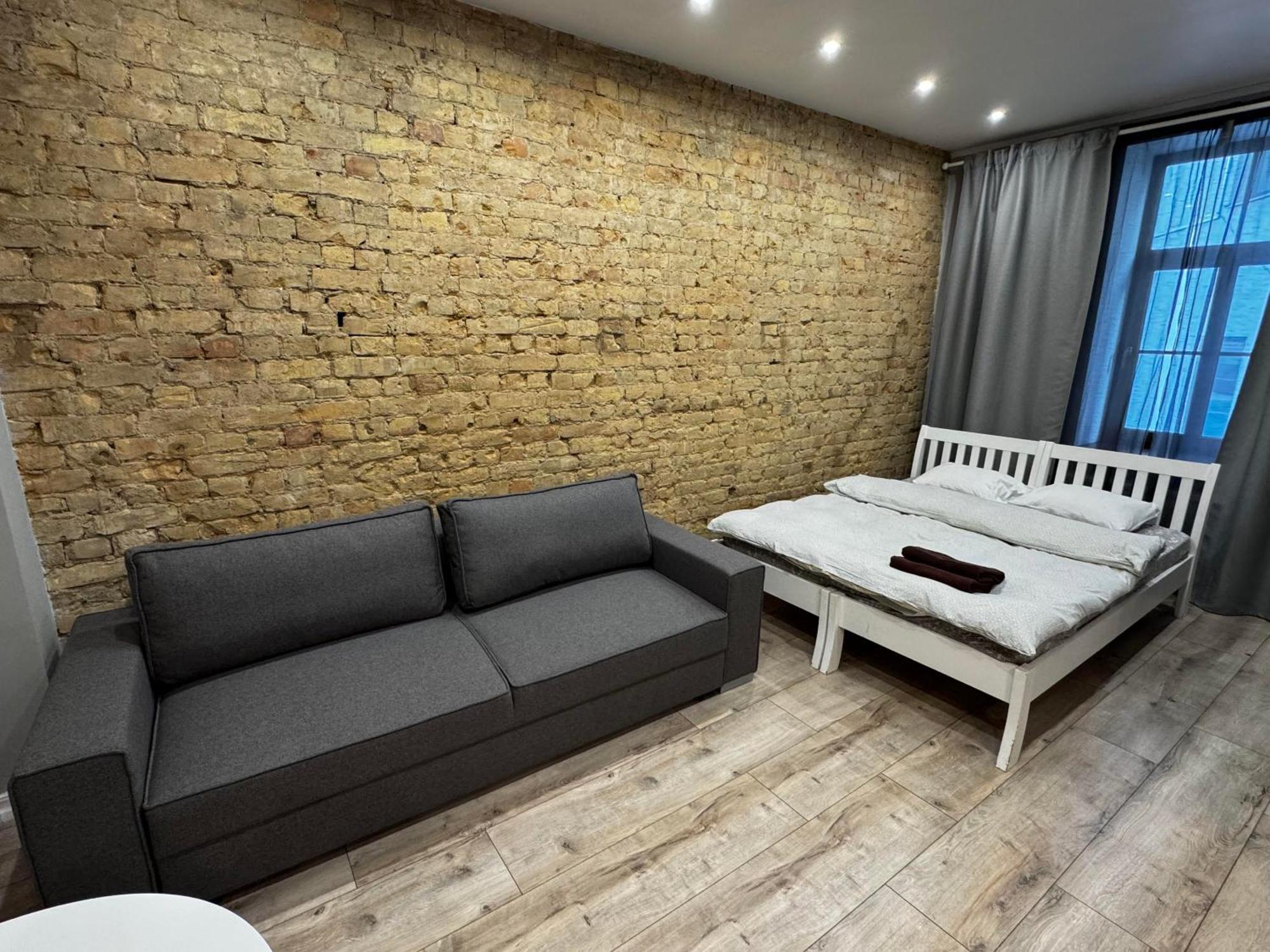 Aparthotel Рига Екстериор снимка A typical studio apartment