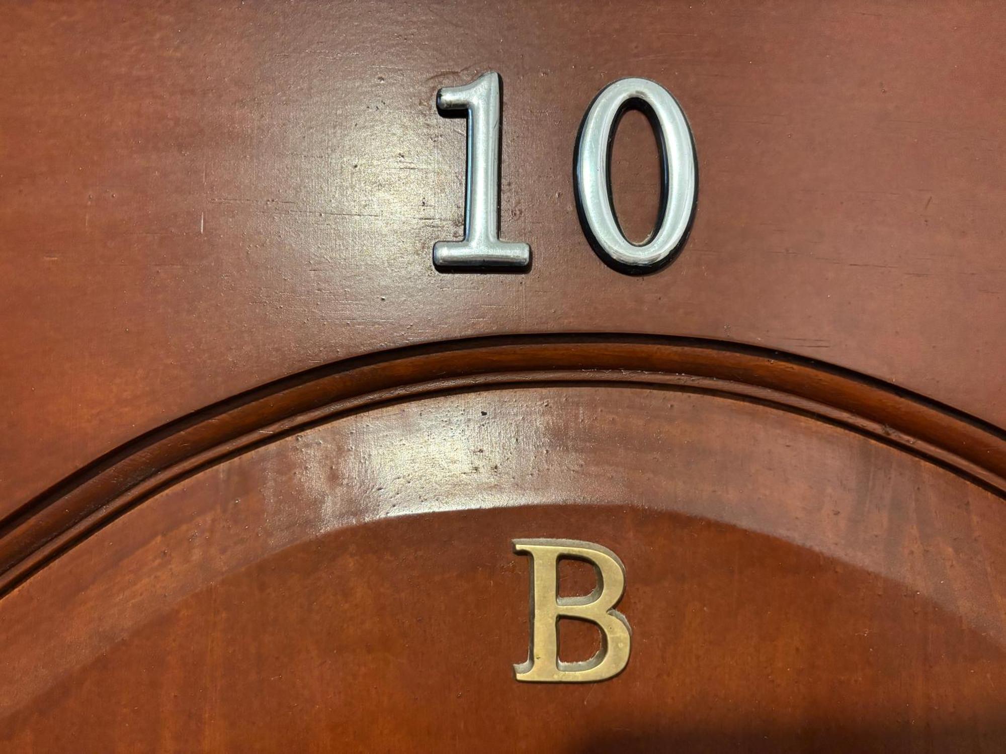 Aparthotel Рига Стая снимка The 10B apartment door