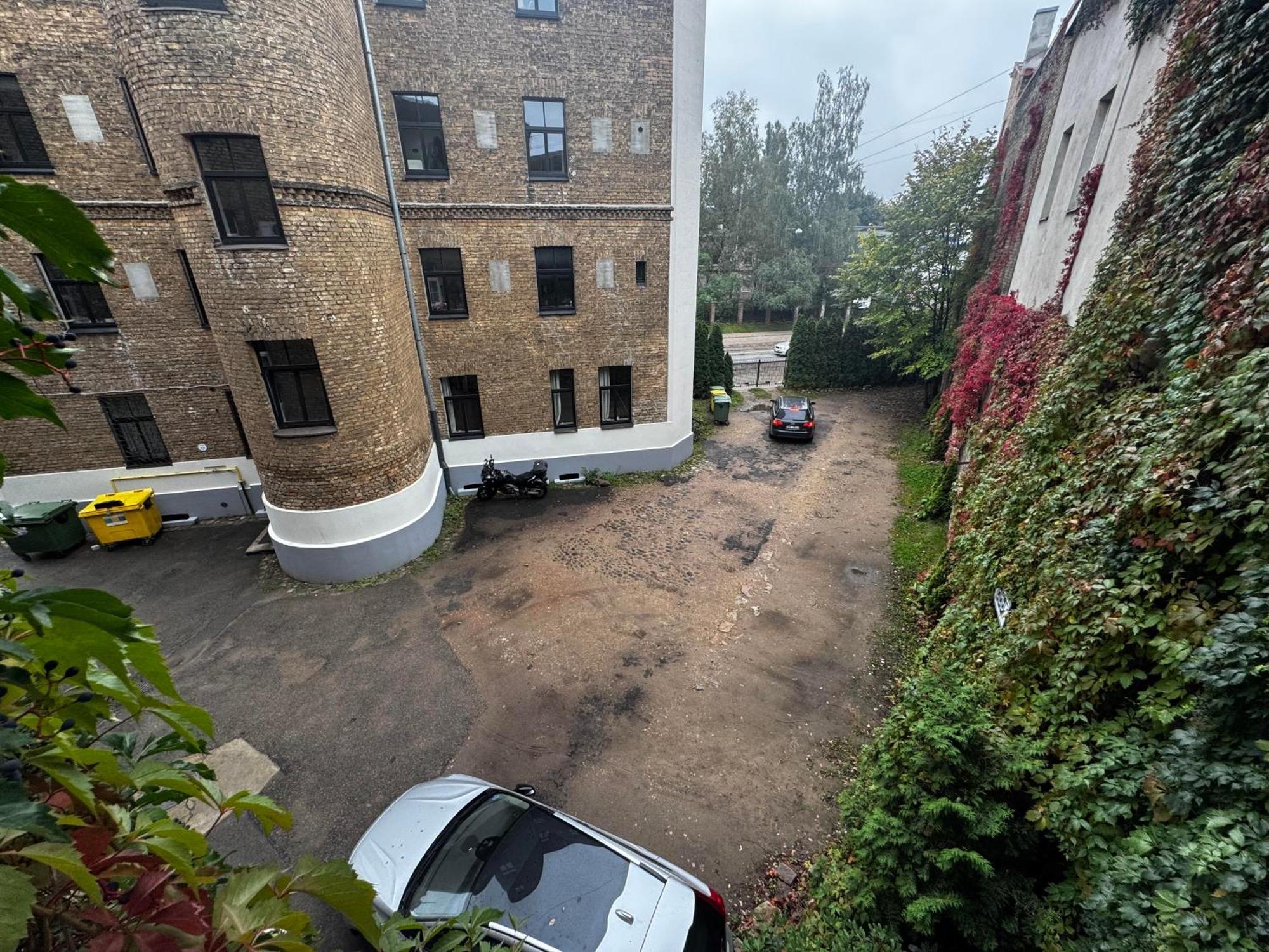 Aparthotel Рига Екстериор снимка The site of the station in 2019