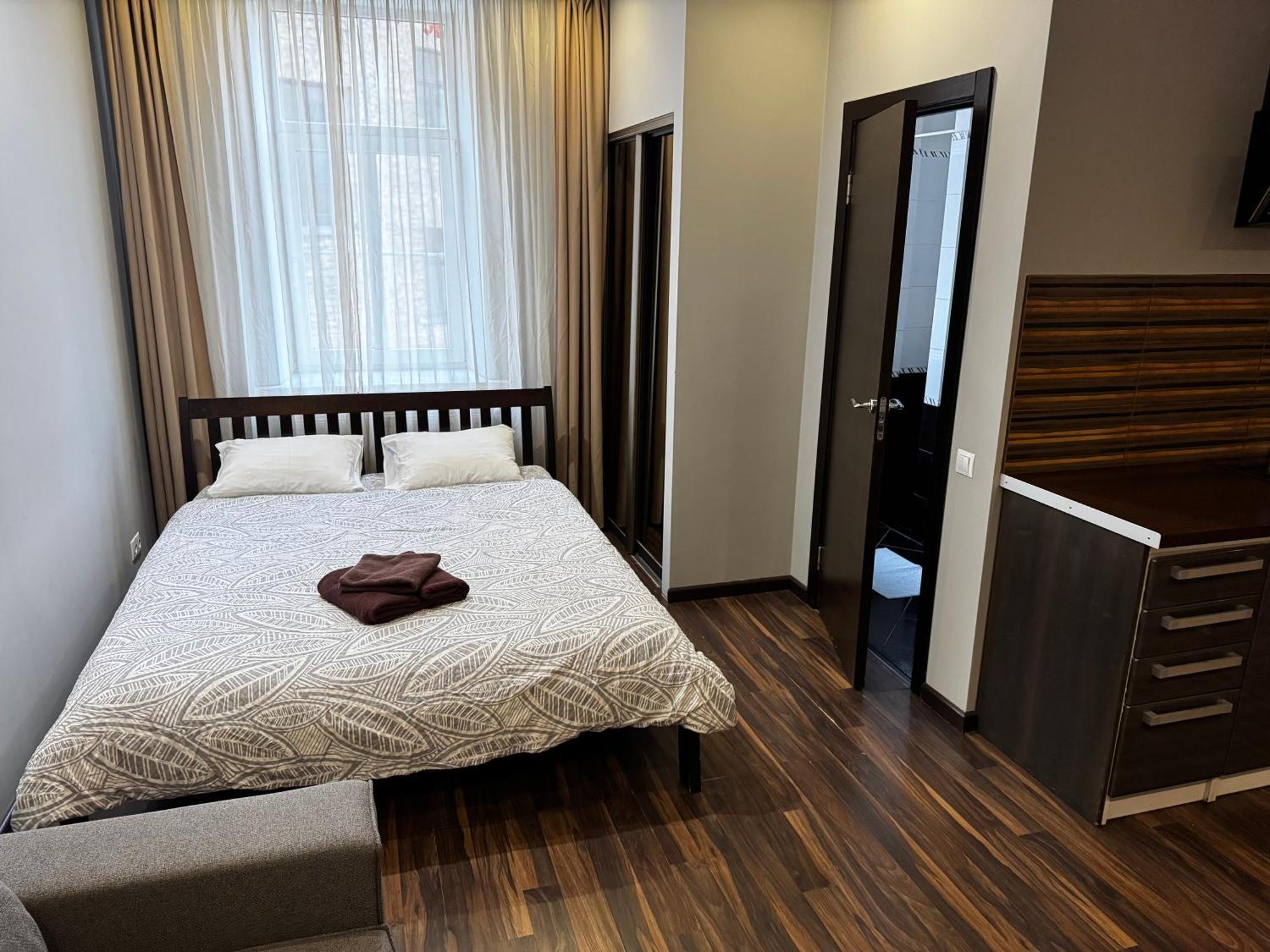 Aparthotel Рига Екстериор снимка A typical studio apartment